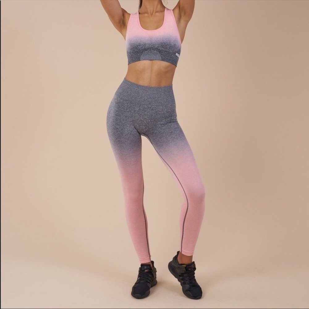 GYMSHARK Ombré adapt leggings - size women’s small